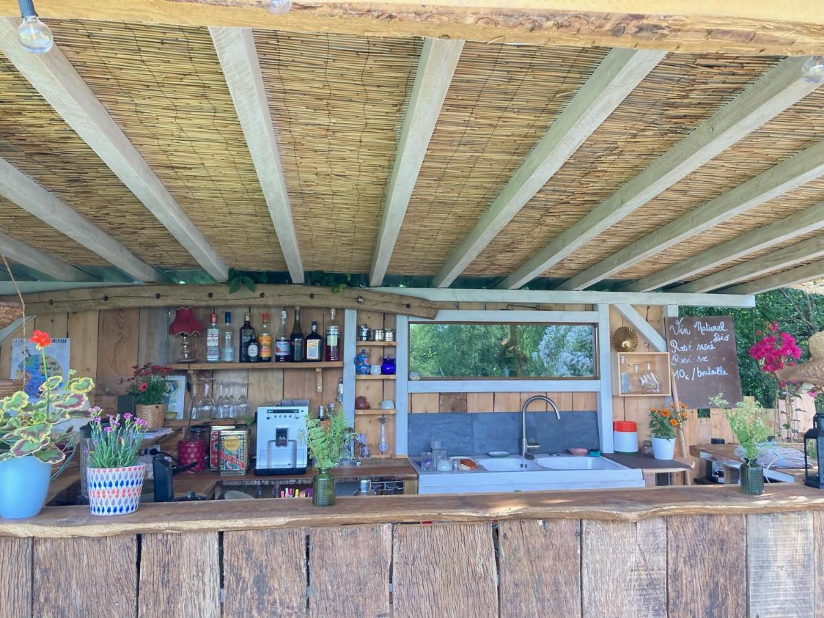 Cabane Bivouac Avec Echelle A L'Ombre Des Chenes Idrac-Respailles Ngoại thất bức ảnh